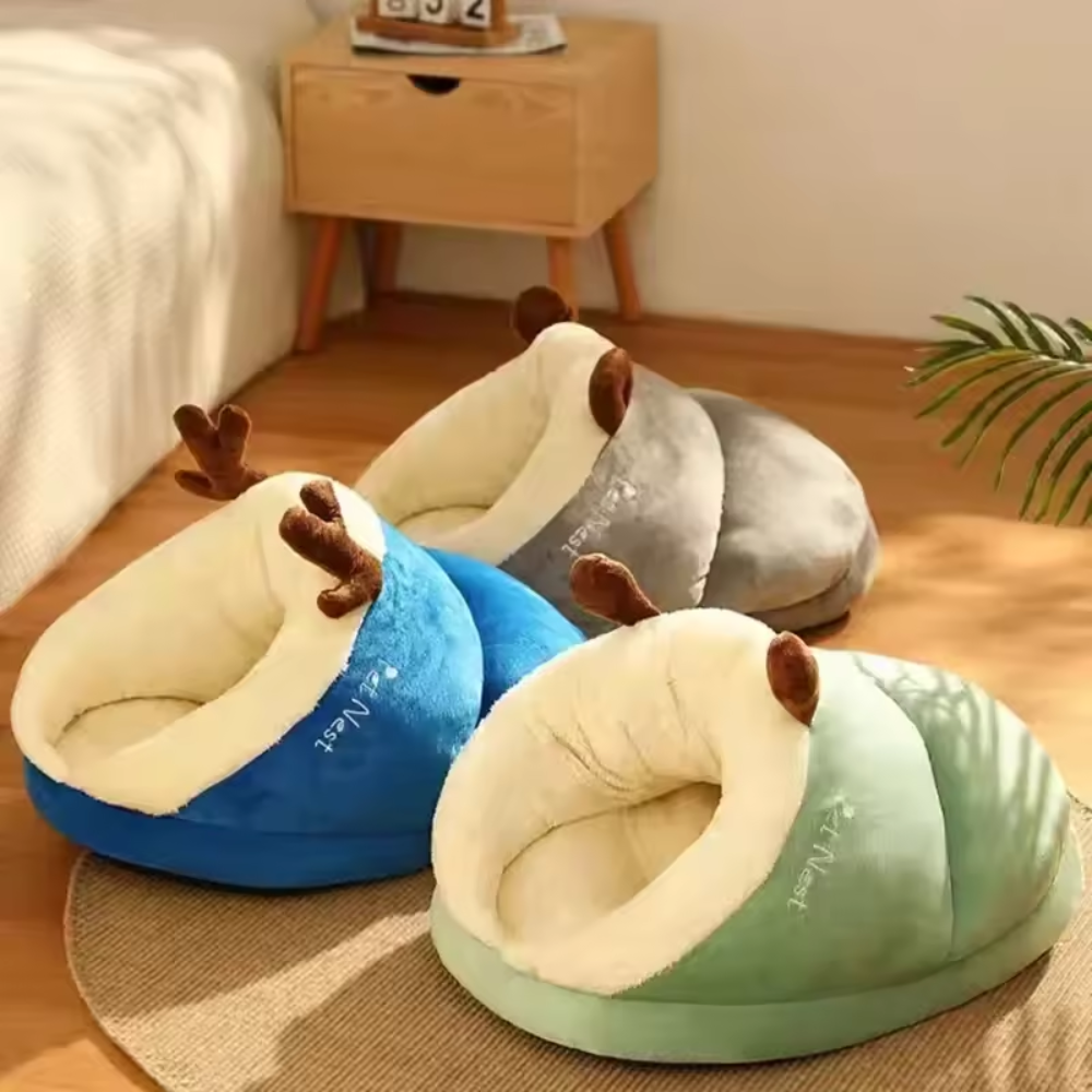 Cozy Plush Pet Cave – Soft Bed for Small & Medium Dogs and Cats